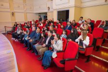 Xəyalla başlayan hekayə: AZAL uşaqlar üçün kitab nəşr edib (FOTO)