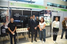 "İƏT Mədəniyyət Festivalı: Bakı Yaradıcı Həftə - 2025"in açılış mərasimində kreativ pavilyonlar və rəngarəng ekspozisiyalar təqdim olunub (FOTO)