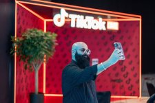 Azərbaycan nümayəndə heyəti Əbu-Dabidə keçirilən “Bridge” media və məzmun sənayesi sammitində iştirak edir (FOTO)