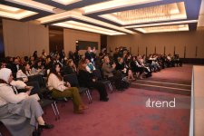 Bakıda "Women’s Creativity Forum" çərçivəsində yaradıcılıq sənayelərində qadın-liderlərin rolu ilə bağlı sessiyalar keçirilib (FOTO)