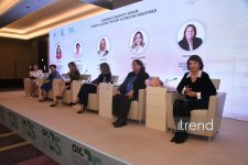 Bakıda "Women’s Creativity Forum" çərçivəsində yaradıcılıq sənayelərində qadın-liderlərin rolu ilə bağlı sessiyalar keçirilib (FOTO)