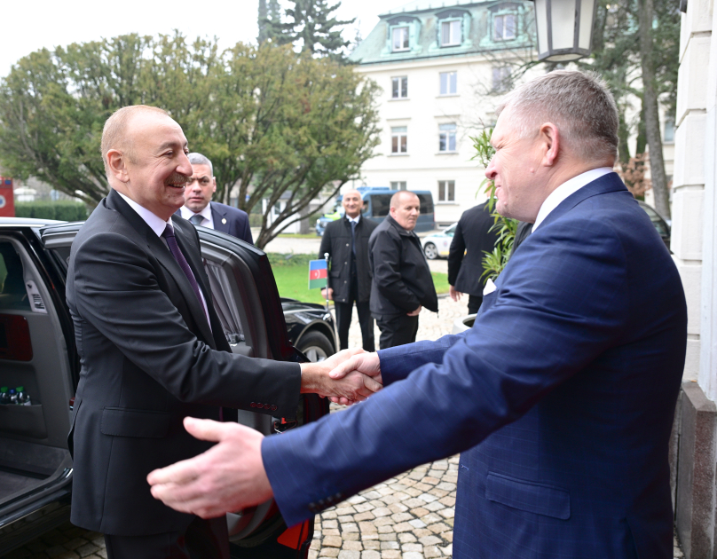 Prezident İlham Əliyevin Slovakiyanın Baş naziri ilə təkbətək görüşü olub (FOTO/VİDEO) (YENİLƏNİB)