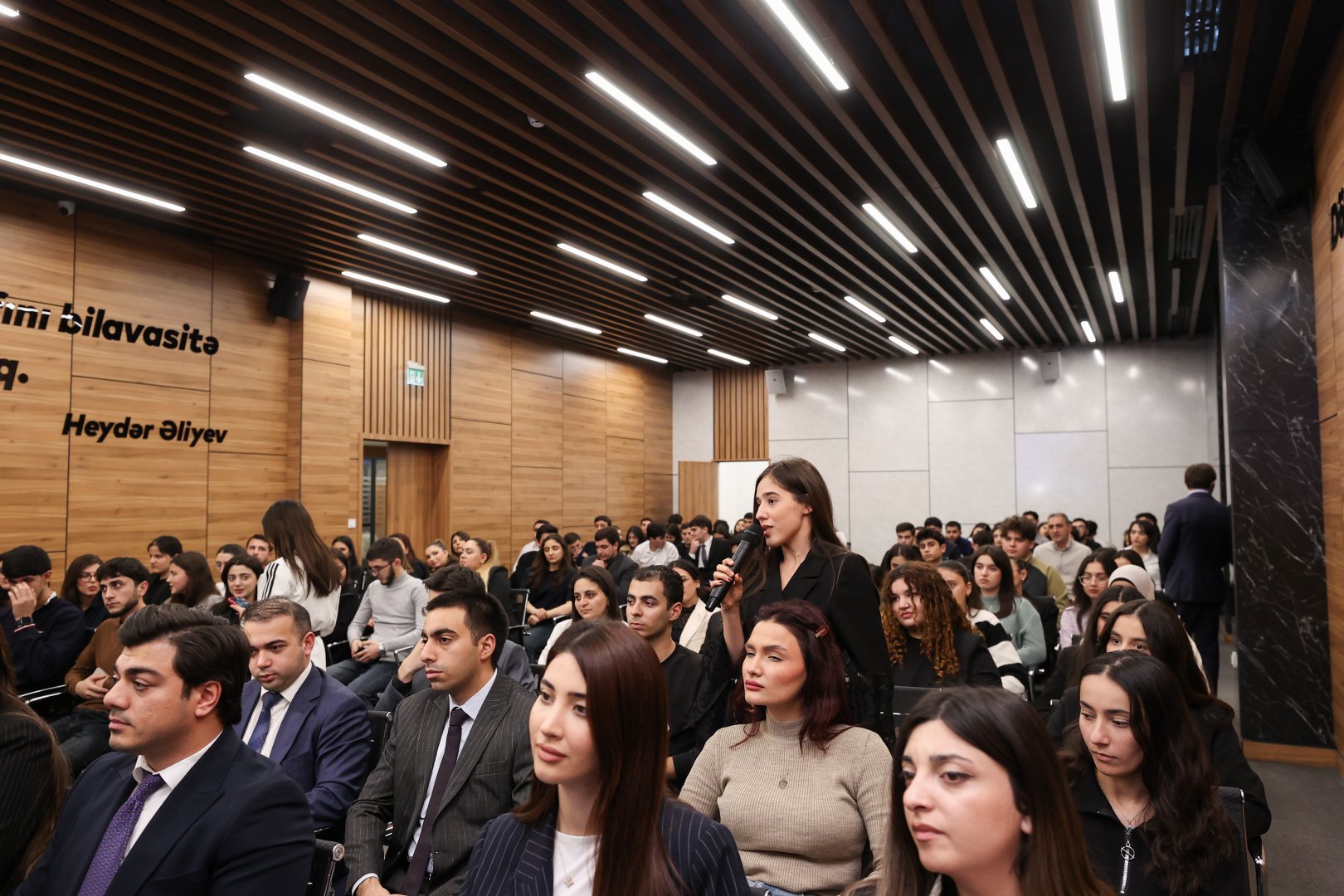 Heydər Əliyevin anım gününə həsr olunmuş “Heydər Əliyev zirvəsi” (FOTO)