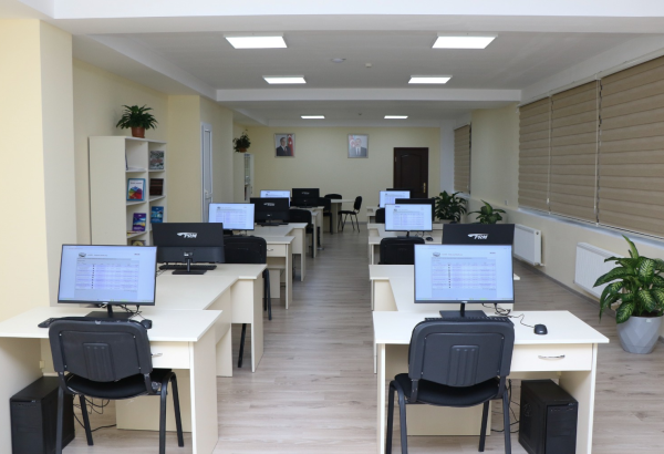 AzMİU-da Elektron Kitabxananın yeni oxu zalı istifadəyə verildi (FOTO)