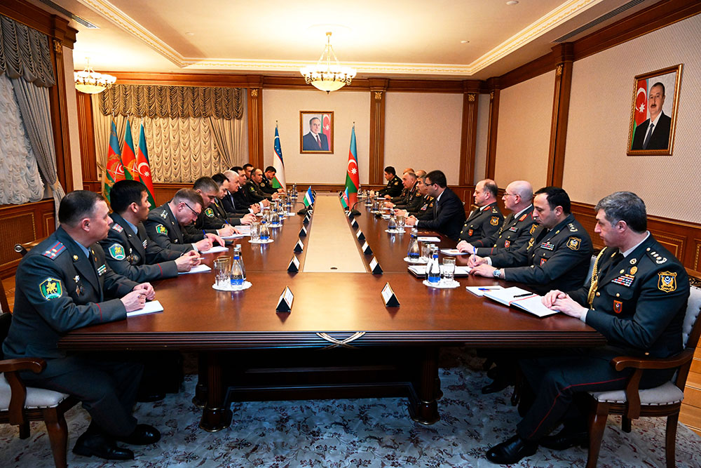 Azərbaycan və Özbəkistan arasında 2026-cı il üçün hərbi əməkdaşlıq planı imzalanıb
