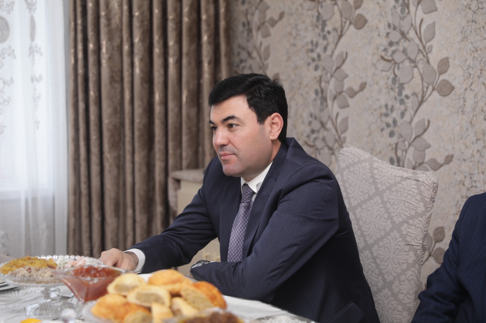 Xaçmazın İcra başçısı Xaspoladoba kəndində şəhid Rəhim İmamovun ailəsini ziyarət edib (FOTO)