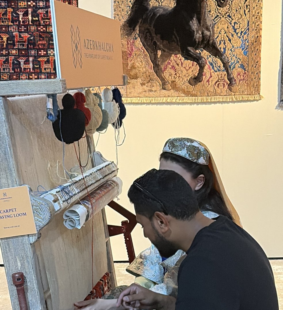 “Azərxalça” ASC Bəhreyndə ilin ən böyük sərgisi Mara'ee 2025 - in iştirakçısı oldu