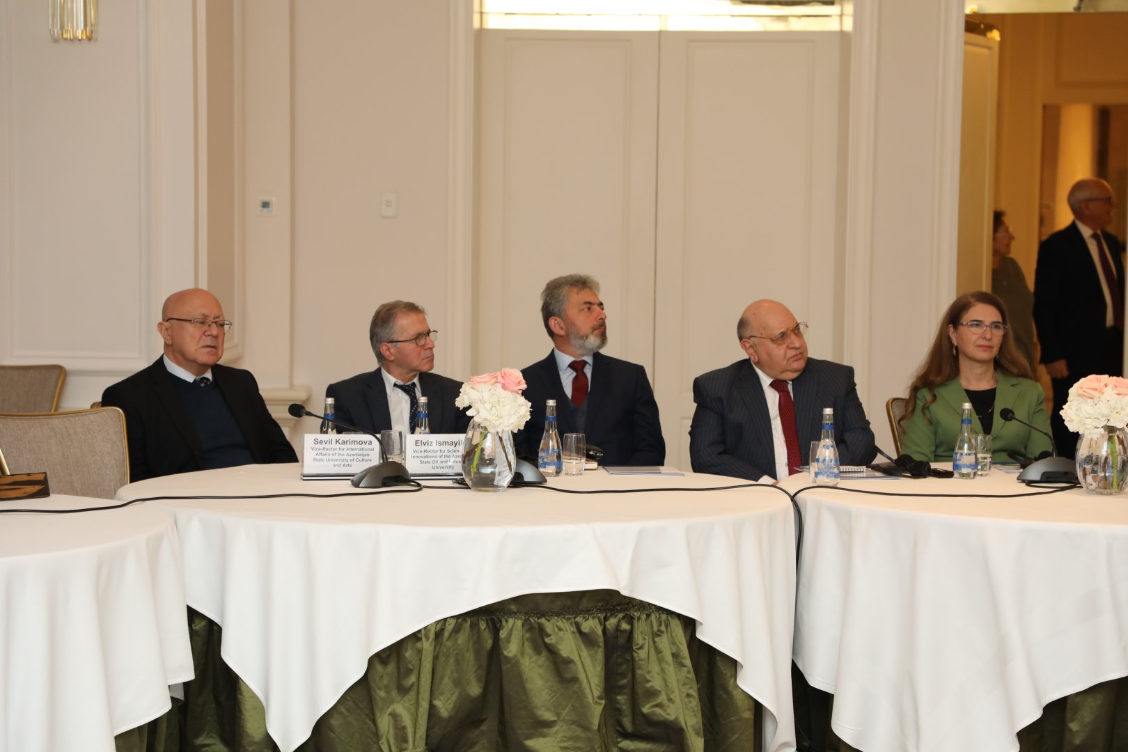 “Əqli mülkiyyət və süni intellekt” mövzusunda beynəlxalq konfransın birinci günü yekunlaşıb (YENİLƏNİB)