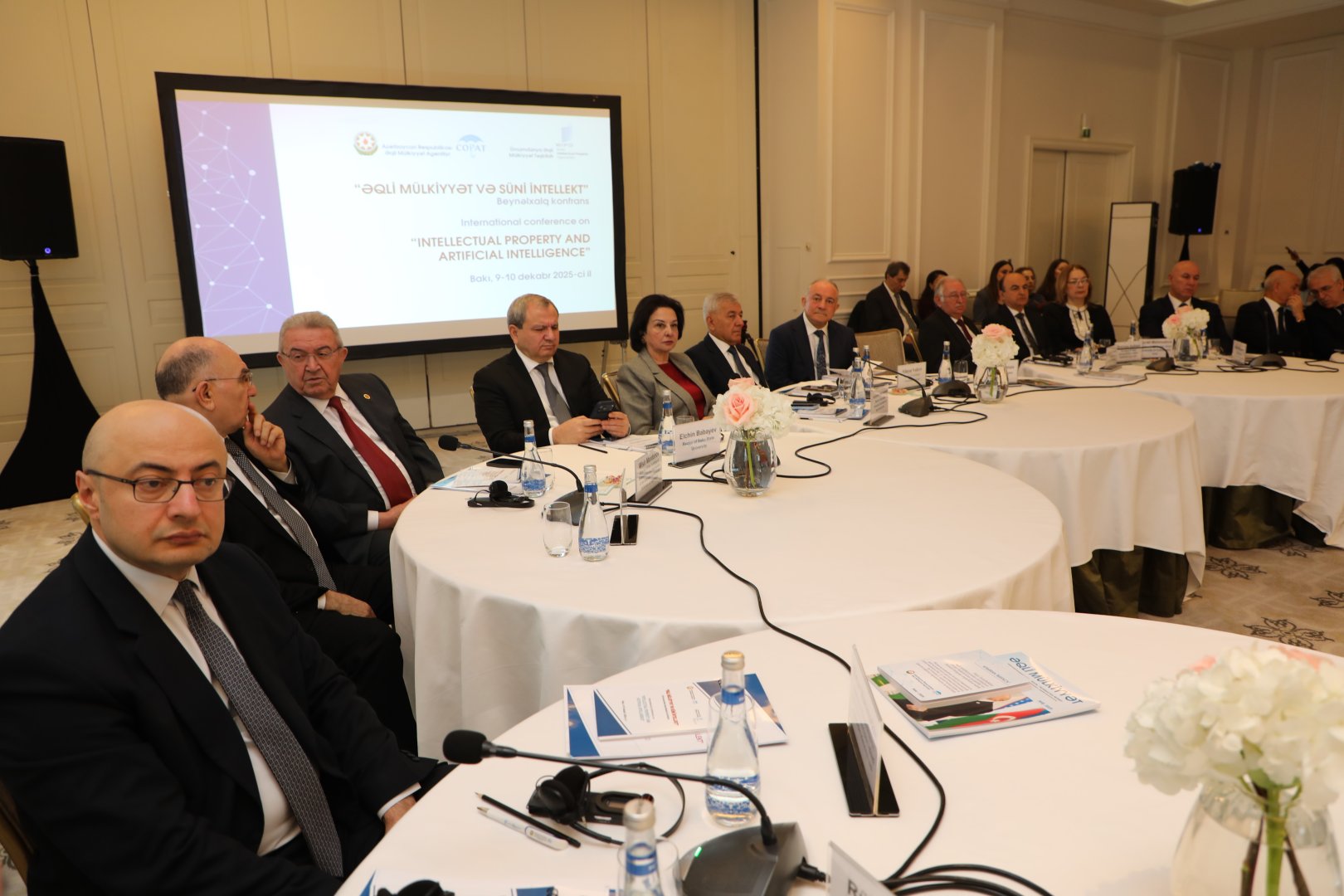 “Əqli mülkiyyət və süni intellekt” mövzusunda beynəlxalq konfransın birinci günü yekunlaşıb (YENİLƏNİB)
