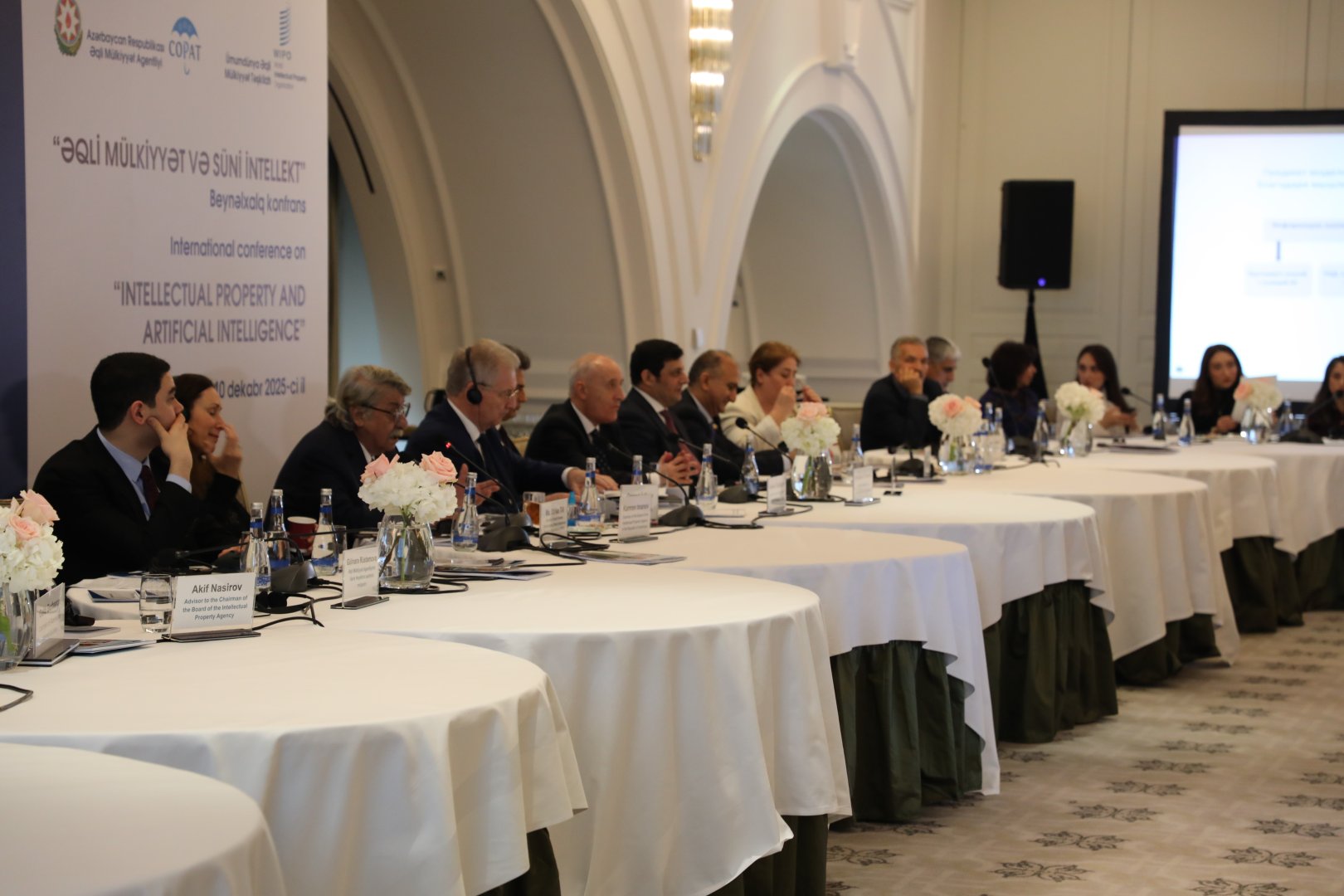 “Əqli mülkiyyət və süni intellekt” mövzusunda beynəlxalq konfransın birinci günü yekunlaşıb (YENİLƏNİB)