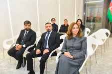 “Azərpoçt” MMC “Konstitusiya və Suverenlik İli”nə həsr olunmuş poçt markasını təqdim edib (FOTO)