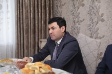 Xaçmazın İcra başçısı Xaspoladoba kəndində şəhid Rəhim İmamovun ailəsini ziyarət edib (FOTO)