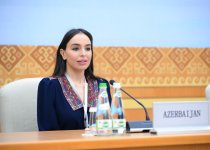 Heydər Əliyev Fondunun vitse-prezidenti Leyla Əliyeva Türkmənistanda beynəlxalq konfransda iştirak edib (FOTO)