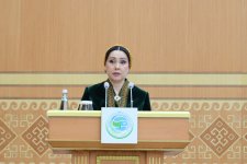 Heydər Əliyev Fondunun vitse-prezidenti Leyla Əliyeva Türkmənistanda beynəlxalq konfransda iştirak edib (FOTO)