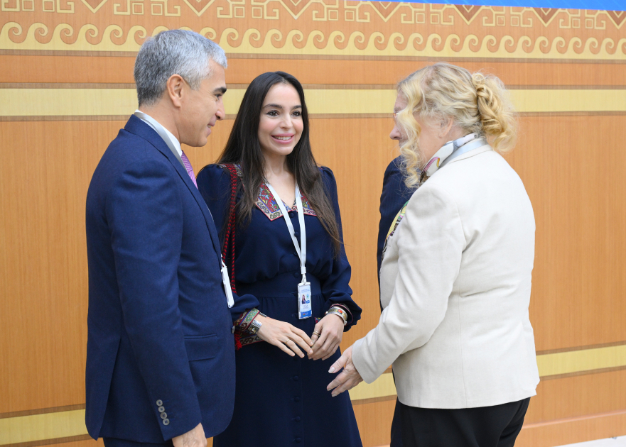 Heydər Əliyev Fondunun vitse-prezidenti Leyla Əliyeva Türkmənistanda beynəlxalq konfransda iştirak edib (FOTO)