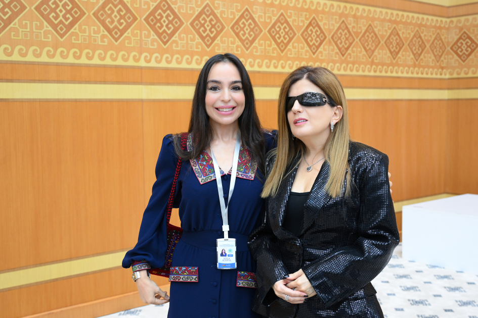 Heydər Əliyev Fondunun vitse-prezidenti Leyla Əliyeva Türkmənistanda beynəlxalq konfransda iştirak edib (FOTO)