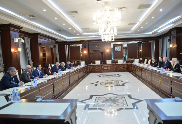 Milli Məclisdə Azərbaycan və Latviya arasında kənd təsərrüfatı, qida sənayesi və səhiyyə sahələrində əməkdaşlıq müzakirə edilib (FOTO)