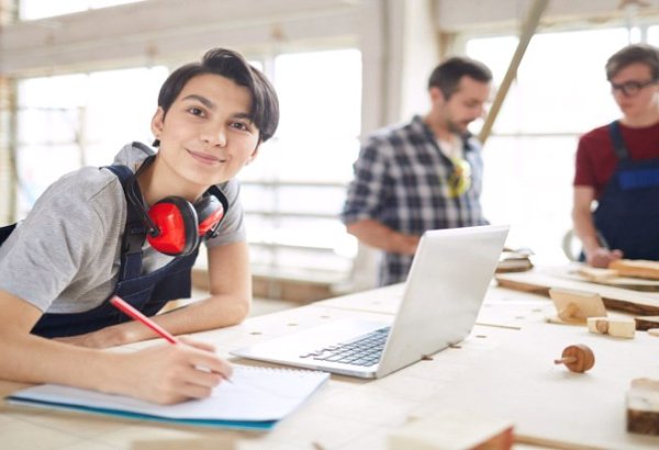 “Peşə seçimi” testlərində iştirak üçün qeydiyyat elan edilir