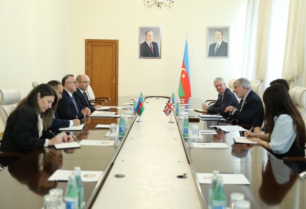 Azərbaycanın Səhiyyə Nazirliyində Britaniyanın nümayəndə heyəti ilə görüş keçirilib