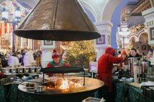 Moskva sizi Yeni il möcüzələri dünyasına səyahətə dəvət edir (FOTO)