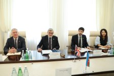 Azərbaycanın Səhiyyə Nazirliyində Britaniyanın nümayəndə heyəti ilə görüş keçirilib