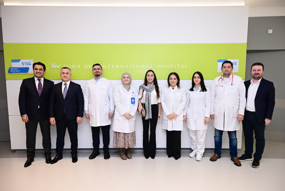 Heydər Əliyev Fondunun vitse-prezidenti Leyla Əliyeva Liv Bona Dea Hospitalında Sümük iliyi nəqli mərkəzinin açılış mərasimində iştirak edib (FOTO)