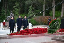 MEDİA və Audiovizual Şura nümayəndələri Ümummilli Lider Heydər Əliyevin məzarını ziyarət ediblər (FOTO)