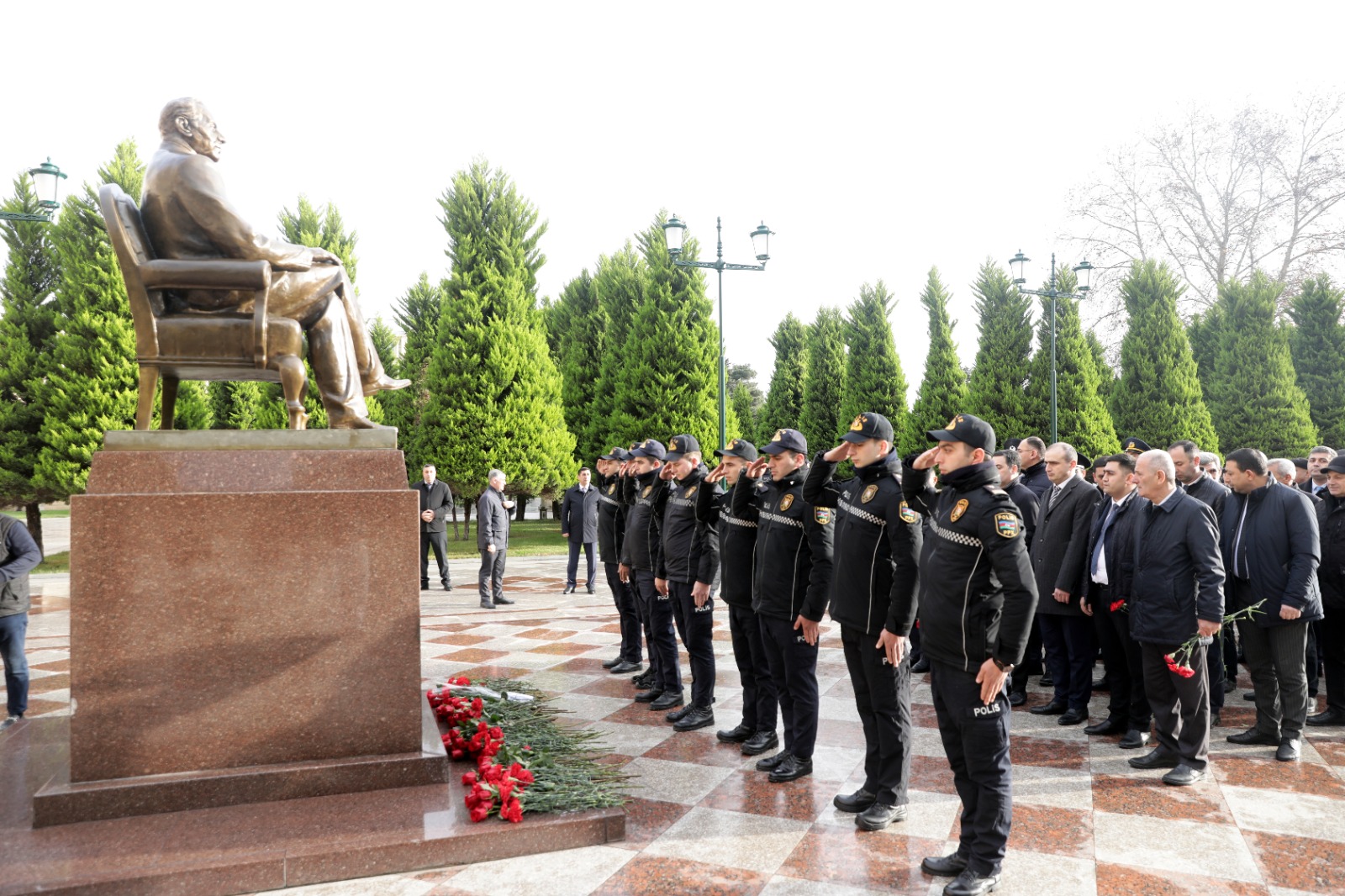 Xaçmazda Ümummilli Lider Heydər Əliyevin əziz xatirəsi dərin hörmət və ehtiramla anılıb (FOTO)
