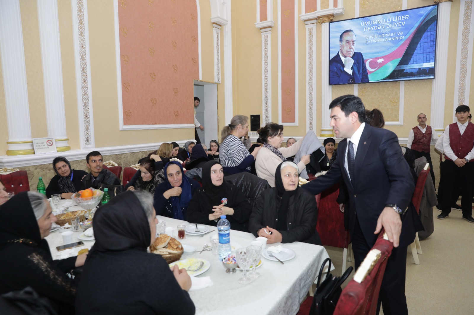 Xaçmazda Ümummilli Lider Heydər Əliyevin əziz xatirəsi dərin hörmət və ehtiramla anılıb (FOTO)