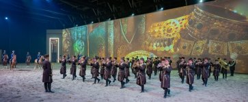 Qarabağ atları ərəb körfəzini fəth edib (FOTO)