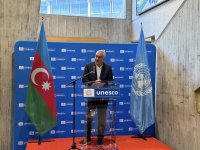 UNESCO-nun mənzil qərargahında Memar Əcəminin anadan olmasının 900 illiyi münasibətilə sərgi açılıb (FOTO/YENİLƏNİB)