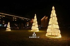 Bakıda Yeni ilə hazırlıq işləri gedir (FOTO)