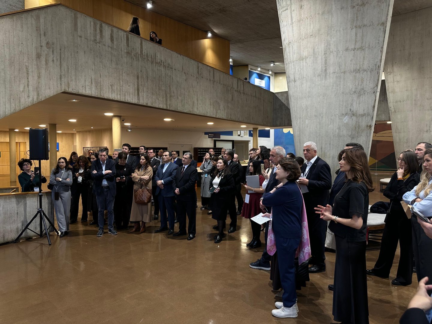 UNESCO-nun mənzil qərargahında Memar Əcəminin anadan olmasının 900 illiyi münasibətilə sərgi açılıb (FOTO/YENİLƏNİB)