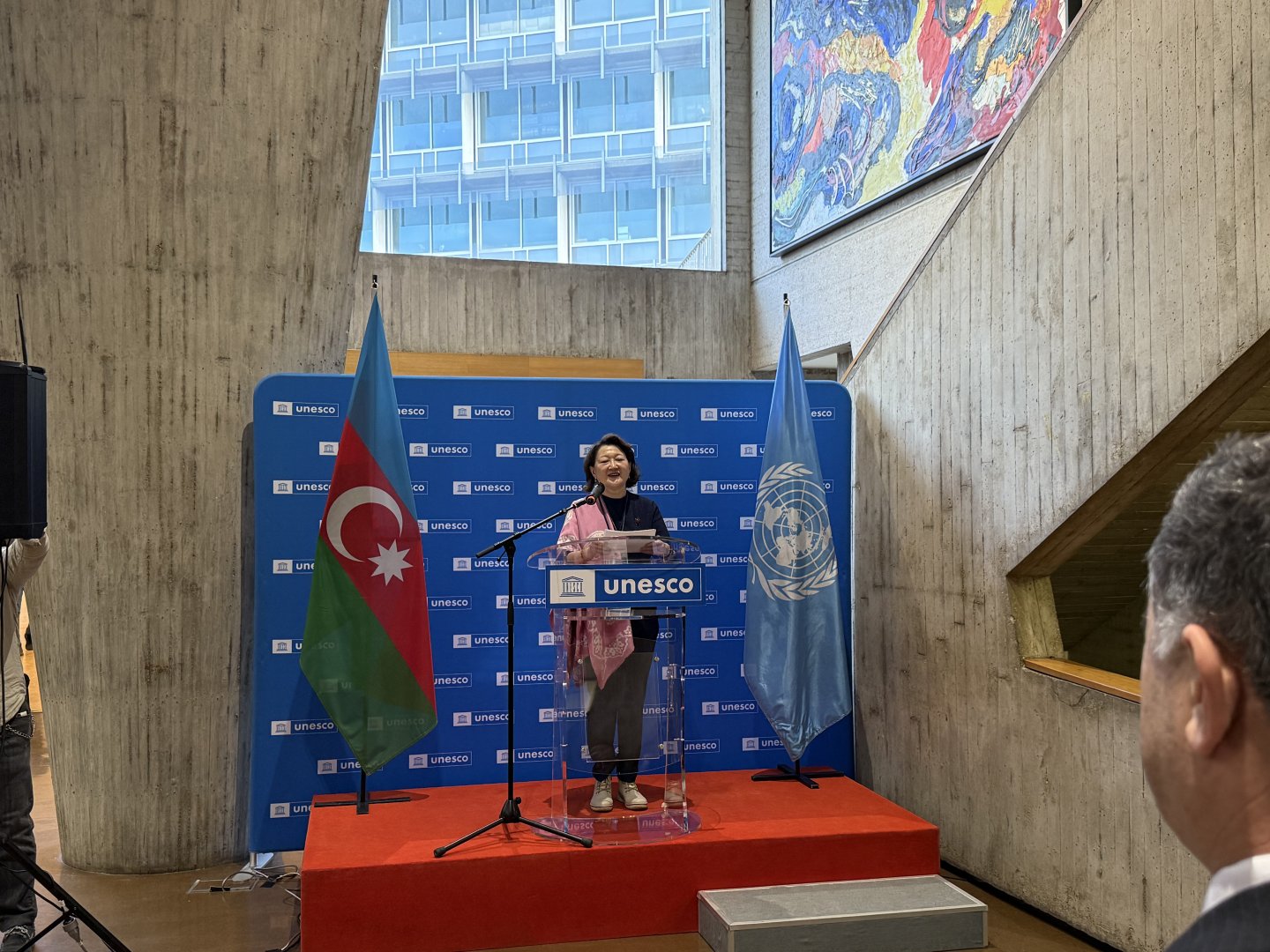 UNESCO-nun mənzil qərargahında Memar Əcəminin anadan olmasının 900 illiyi münasibətilə sərgi açılıb (FOTO/YENİLƏNİB)