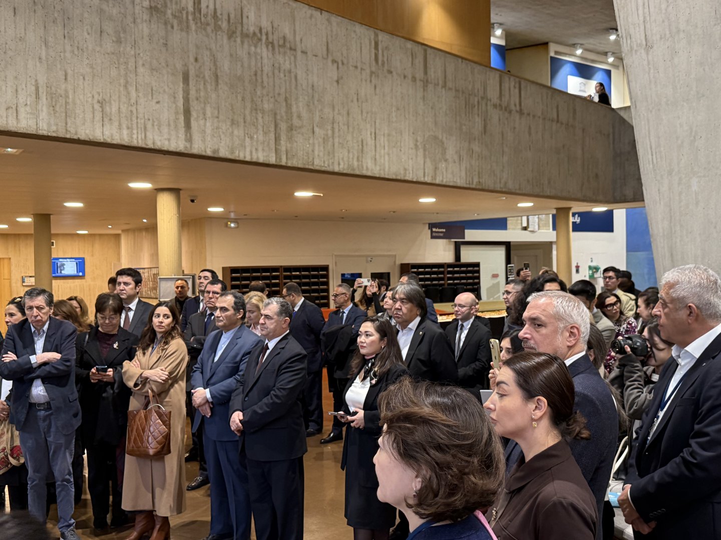 UNESCO-nun mənzil qərargahında Memar Əcəminin anadan olmasının 900 illiyi münasibətilə sərgi açılıb (FOTO/YENİLƏNİB)