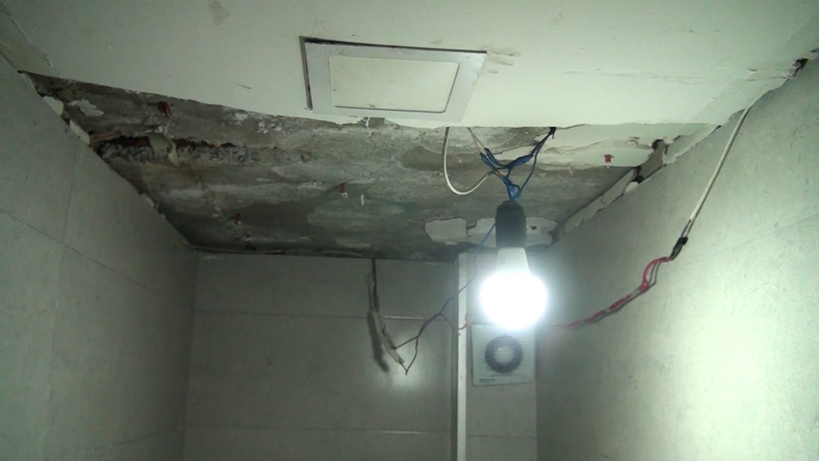 Yanğın təhlükəli sexlərin fəaliyyəti dayandırılıb (FOTO)