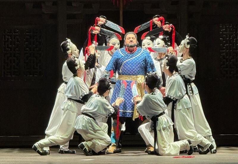 Azərbaycanlı məşhur tenor London Kral Opera evinin səhnəsində! (FOTO/VİDEO)