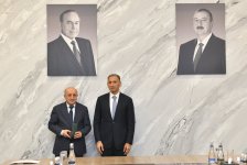 Nəqliyyat sahəsi işçilərinə dövlət mükafatları təqdim edilib (FOTO)