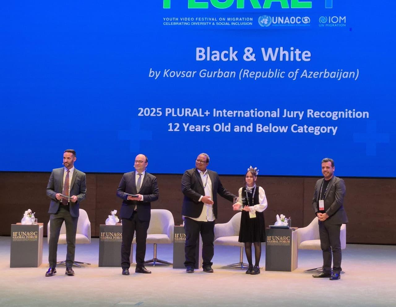 Kiçik Kövsər, böyük uğur: BMT festivalında ikiqat qələbə (FOTO)