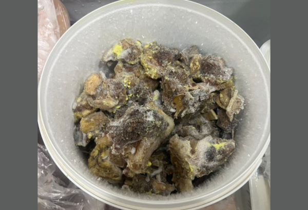 Paytaxtda yerləşən şadlıq sarayında camış əti dana əti kimi təqdim edilir – AQTA