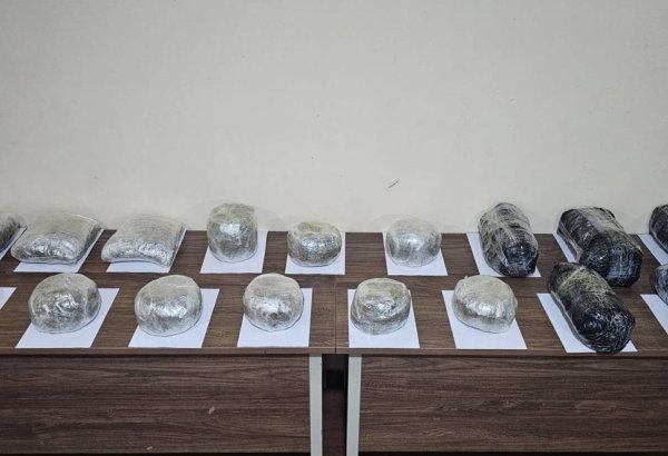 Azərbaycanda əməliyyat – narkotik və silahlar tapıldı