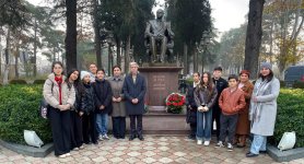 Müxtəlif ölkələrdə Ulu Öndər Heydər Əliyevin xatirəsi anılıb (FOTO)