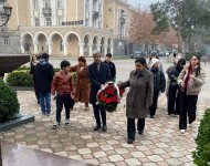 Müxtəlif ölkələrdə Ulu Öndər Heydər Əliyevin xatirəsi anılıb (FOTO)
