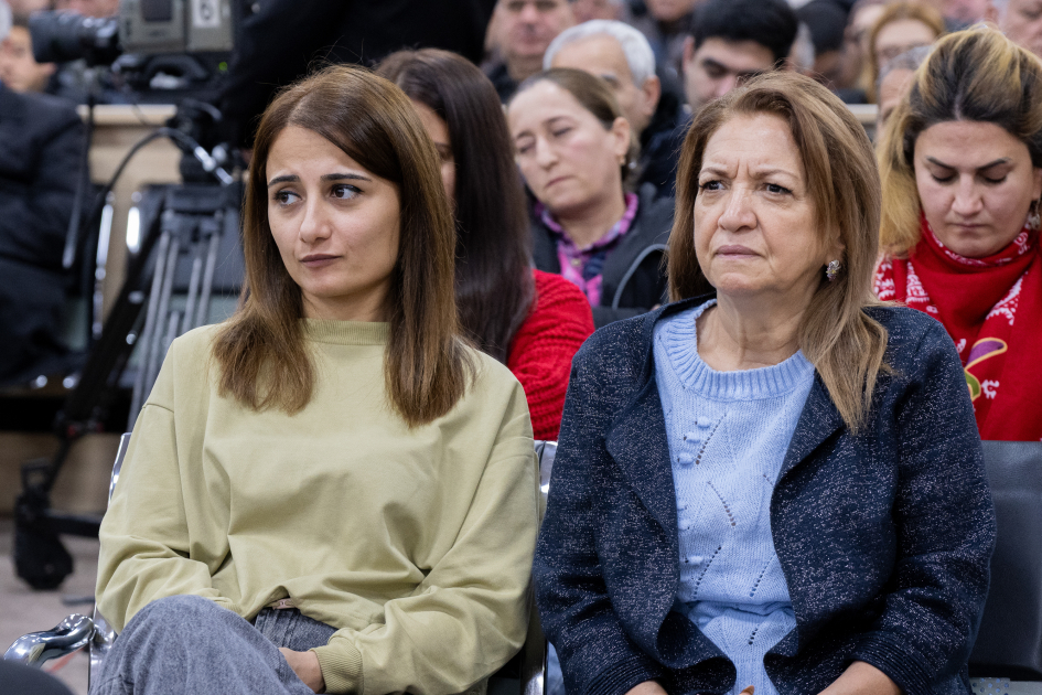 Ruben Vardanyanın məhkəməsində prokuror təqsirləndirilən şəxsin ömürlük azadlıqdan məhrum olunmasını təklif edib (FOTO)