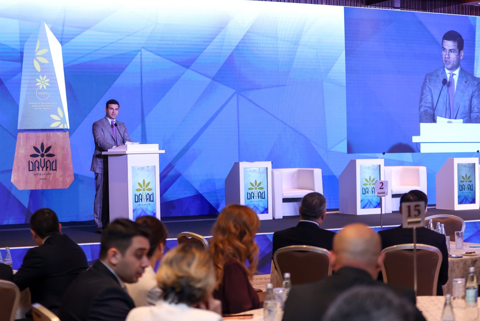 2025-ci ilin ən fəal sahibkarları mükafatlandırılıb (FOTO)