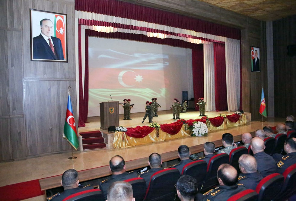 Əlahiddə Ümumqoşun Ordunun yaradılmasının 12-ci ildönümü qeyd edilib (FOTO)