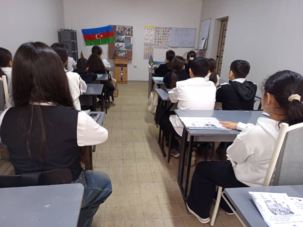 Soydaşlarımız Ulu Öndər Heydər Əliyevin əziz xatirəsini anırlar (FOTO)