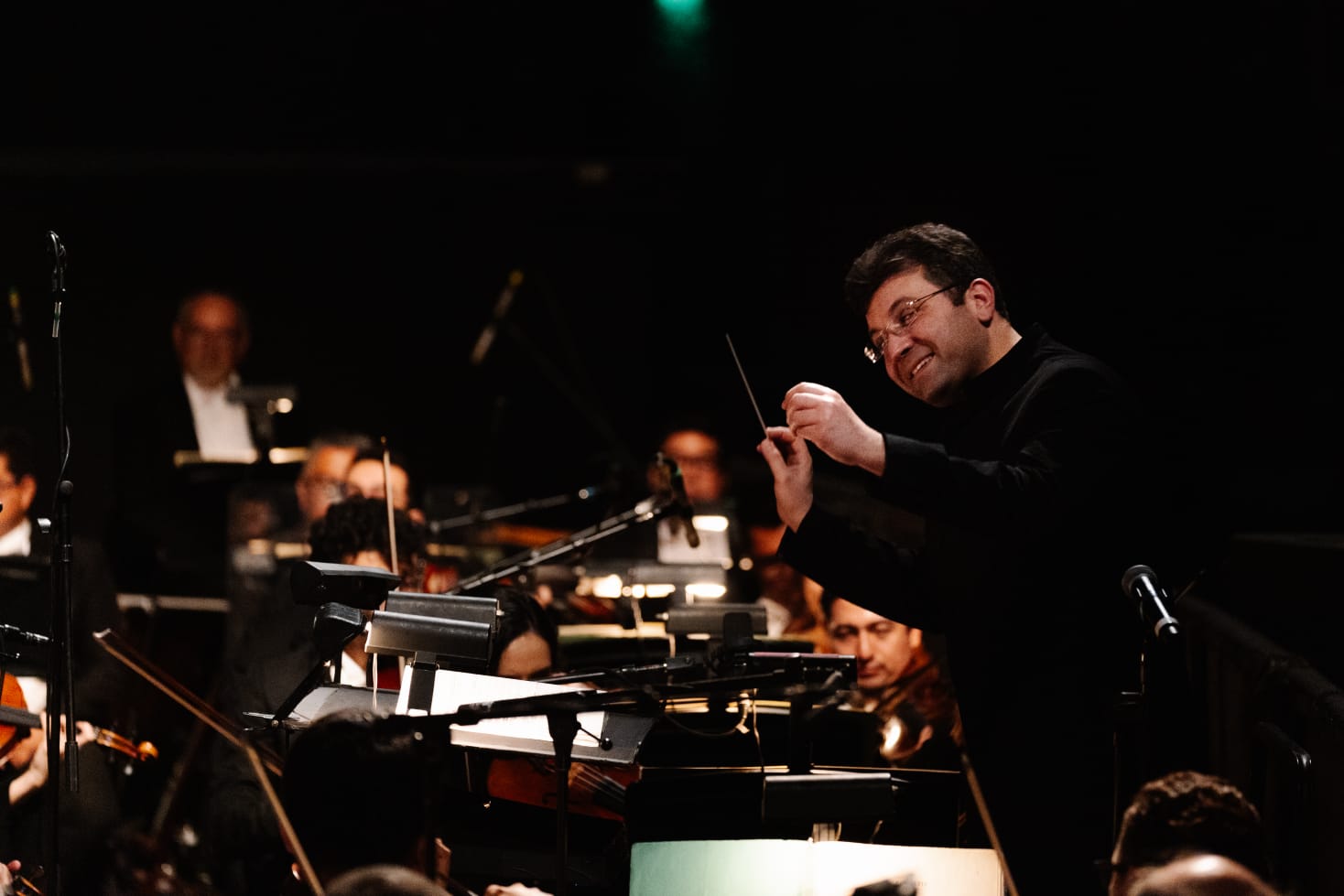 Meksikada əməkdar artist Əyyub Quliyevin dirijorluğu ilə "Şelkunçik" baletinin premyerası keçirilib (FOTO/VİDEO)