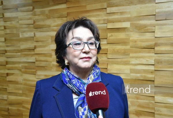 Məleykə Abbaszadə xarici dil imtahanı ilə bağlı əvvəlki mövqeni səhv saydı