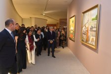 Perulu rəssam Sol Alexonun alpakaları Bakıda Heydər Əliyev Mərkəzində (FOTO/VİDEO)